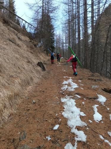 a_Škola planinarskog skijanja Pazinka